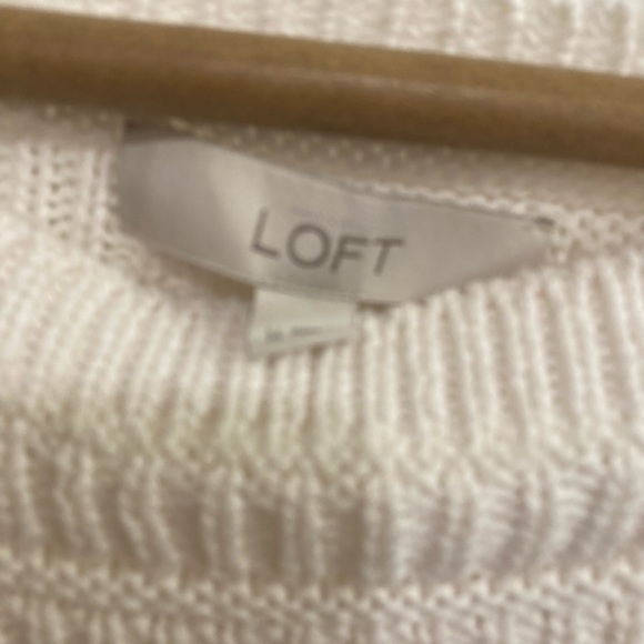 LOFT Textured Knit Sleeveless Sweater - Cream - Picture 4 of 4